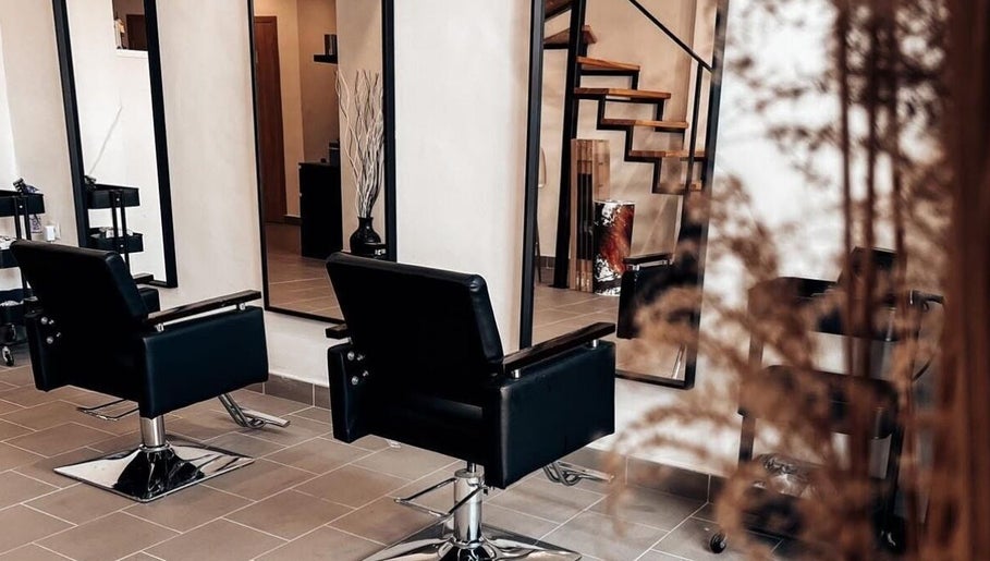 Modern szalon belső viktoria balog (keri hair), budapest, magyar, hu.