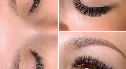 Lashes By Tina