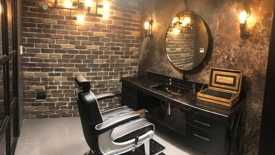 Salon Mucize image 1