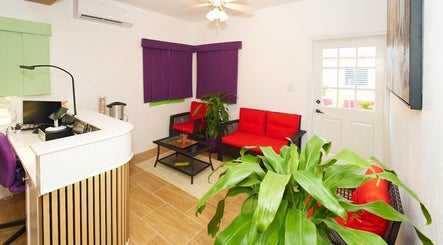 Fabylous Feelings Integrative Health and Therapy Centre