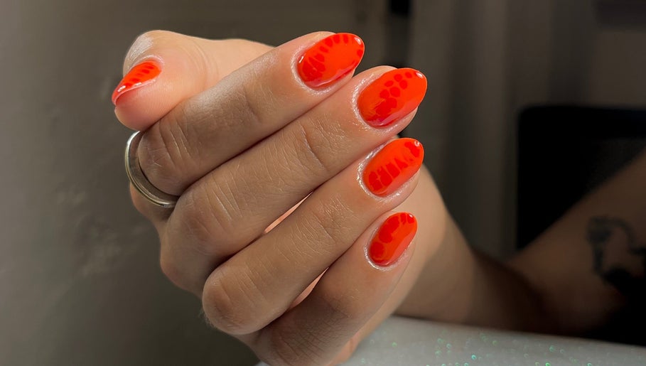 Jota nails image 1