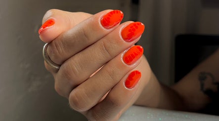 Jota nails