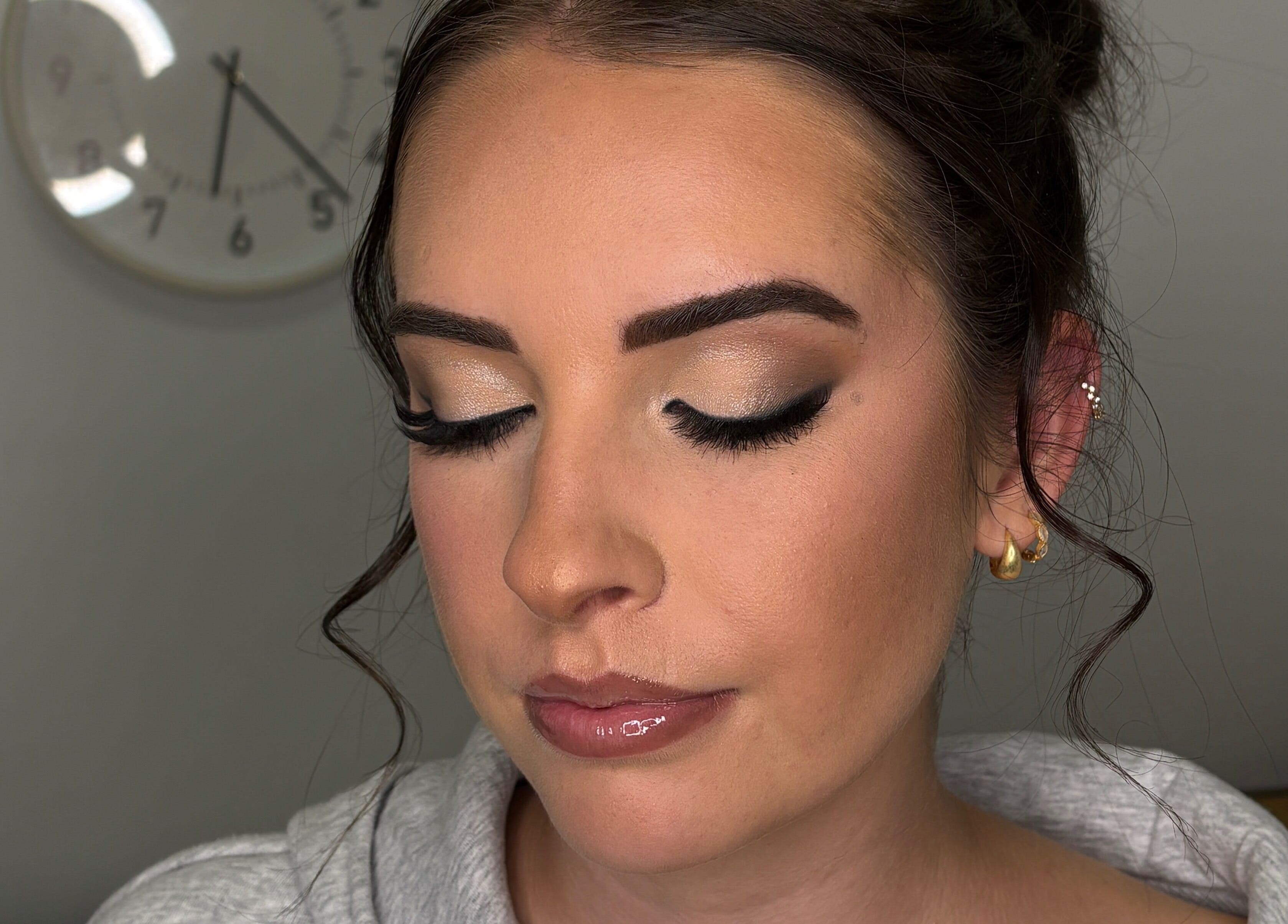 Close-up of flawless makeup by Lucy Cahill Make Up, Warrnambool, Victoria, AU, showcasing subtle elegance.