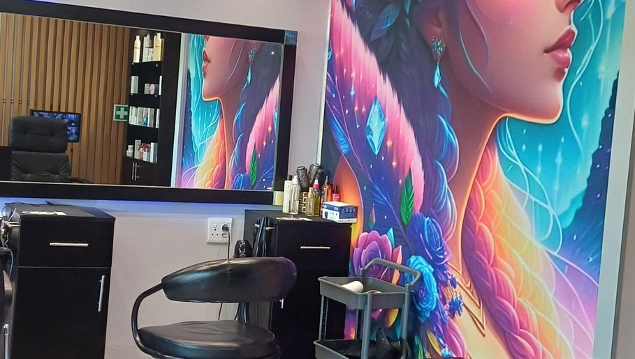 Lux beauty image 1
