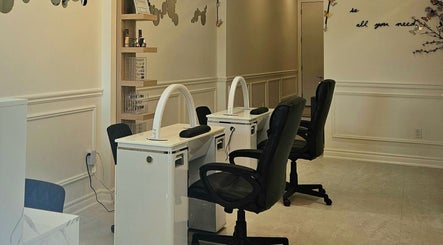 Meici Nails & Beauty Spa Inc.