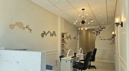 Meici Nails & Beauty Spa Inc.
