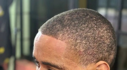 Nobs barber studio image 3