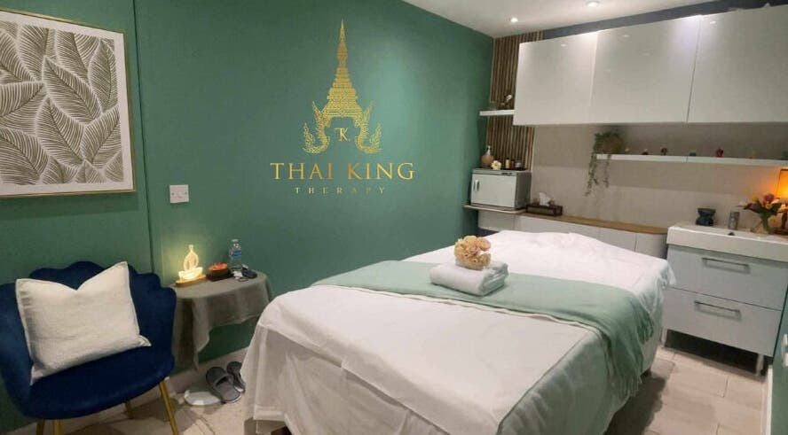 Relaxing Thai King Therapy spa room with comfortable massage table in Reading, England, GB.