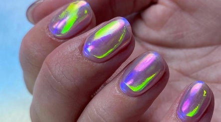 Vegan Nails by Camilla image 2