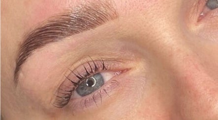 Browtique Beauty LTD, bild 2