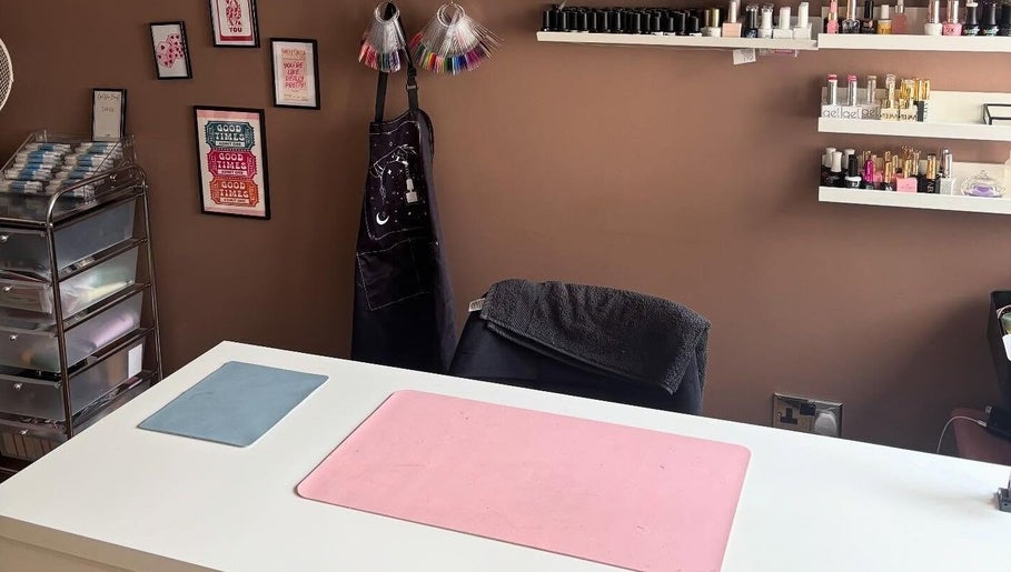 Opal Glow Beauty imej 1