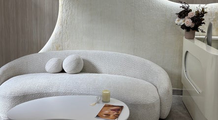 VIVID SKIN, bild 2