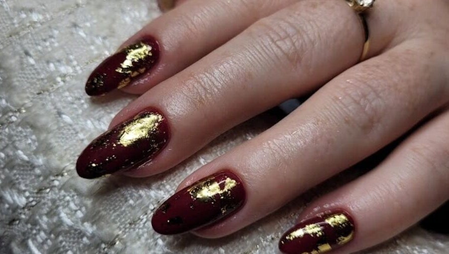 Nails By Nay, bilde 1