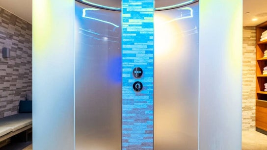 Essence Spa Sarphatistraat within the Hyatt Regency Hotel 3