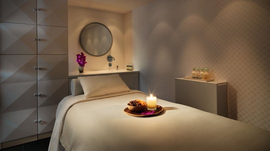 Essence Spa Prinsengracht Within the Andaz Hotel 1