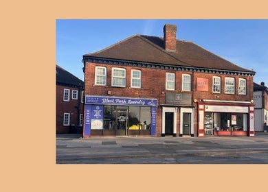 Street view of Mantra beauty and wellness venue in Leeds, England, GB with brick exterior.