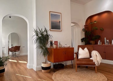 Mantra's tranquil interior, featuring cozy seating and pastel decor in Leeds, England, GB.