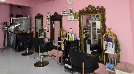 Magnifique By Paris Jane - Balestier