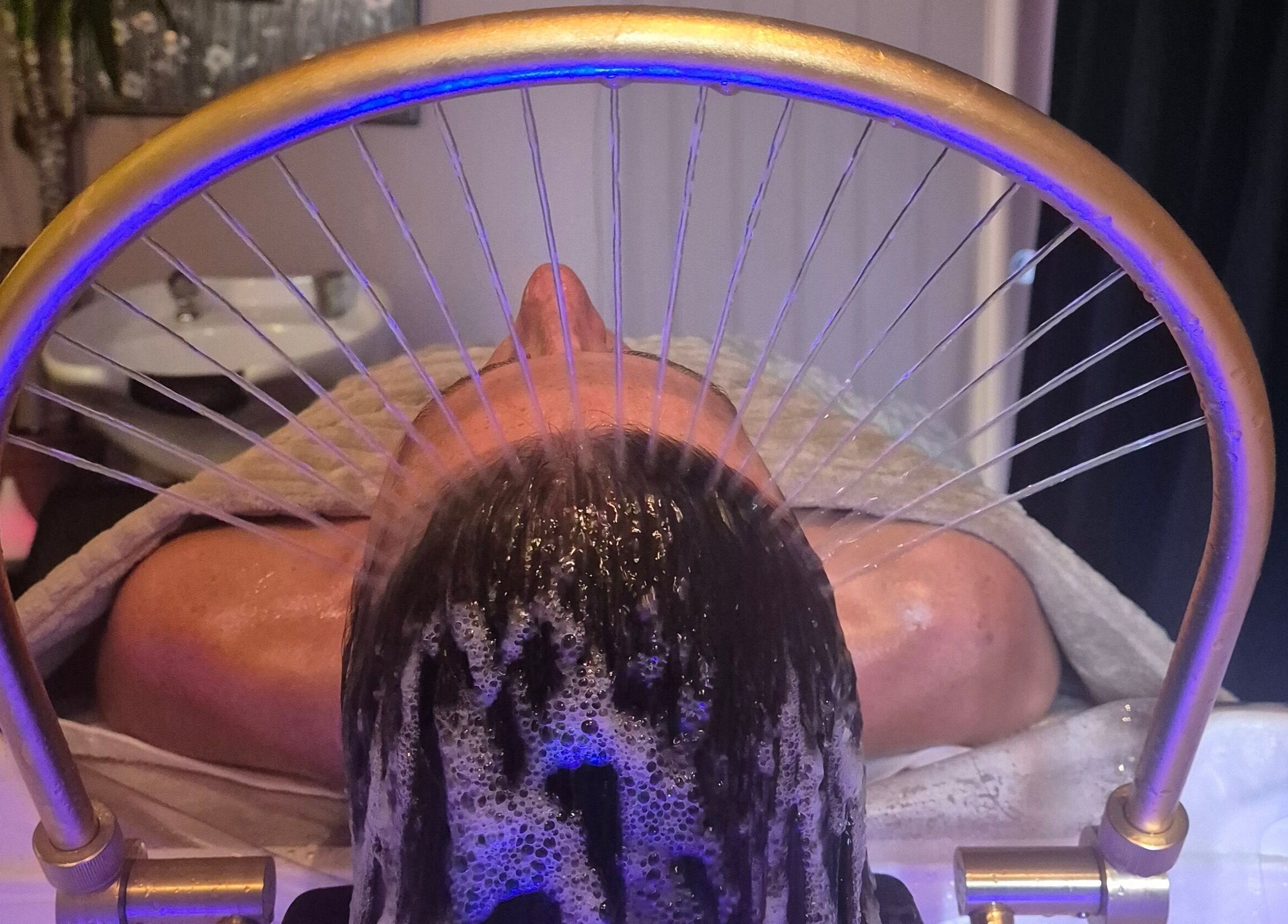 Relaxing head spa treatment at Japanese head spa by Lucy Butterly in Horsham, England, GB.