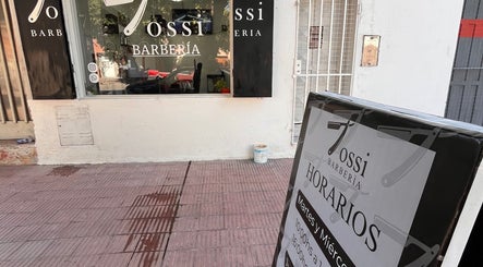 Immagine 2, Tossi Barbería