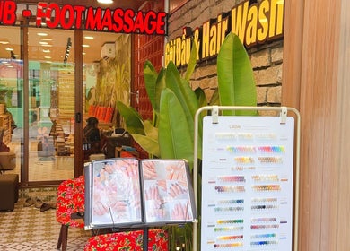 Lối vào Thuỳ Thỏ Nail Đà Nẵng với bảng màu sắc sáng tạo tại Đà Nẵng, Đà Nẵng, VN.