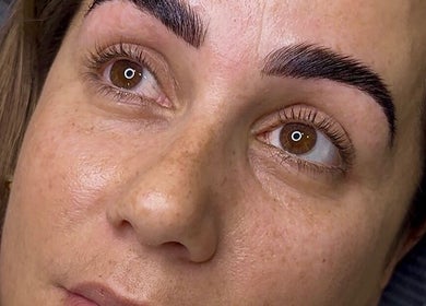 Close-up of expertly shaped eyebrows at X&O Beauty Co, Melbourne, Victoria, AU.