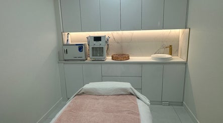 Gambar Skin Plus Hijama 3