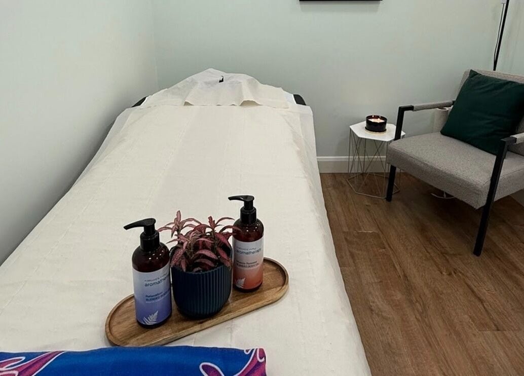 Peaceful massage room at Catching Comfort Massage, Bricklane - Aldgate East, London, England, GB.