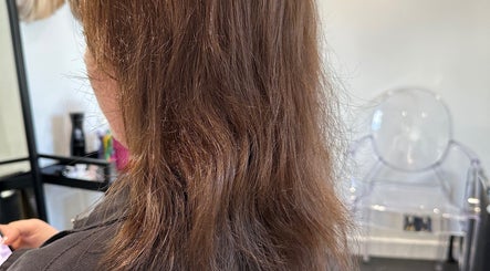 Holly Hair Extension Specialist, bilde 3