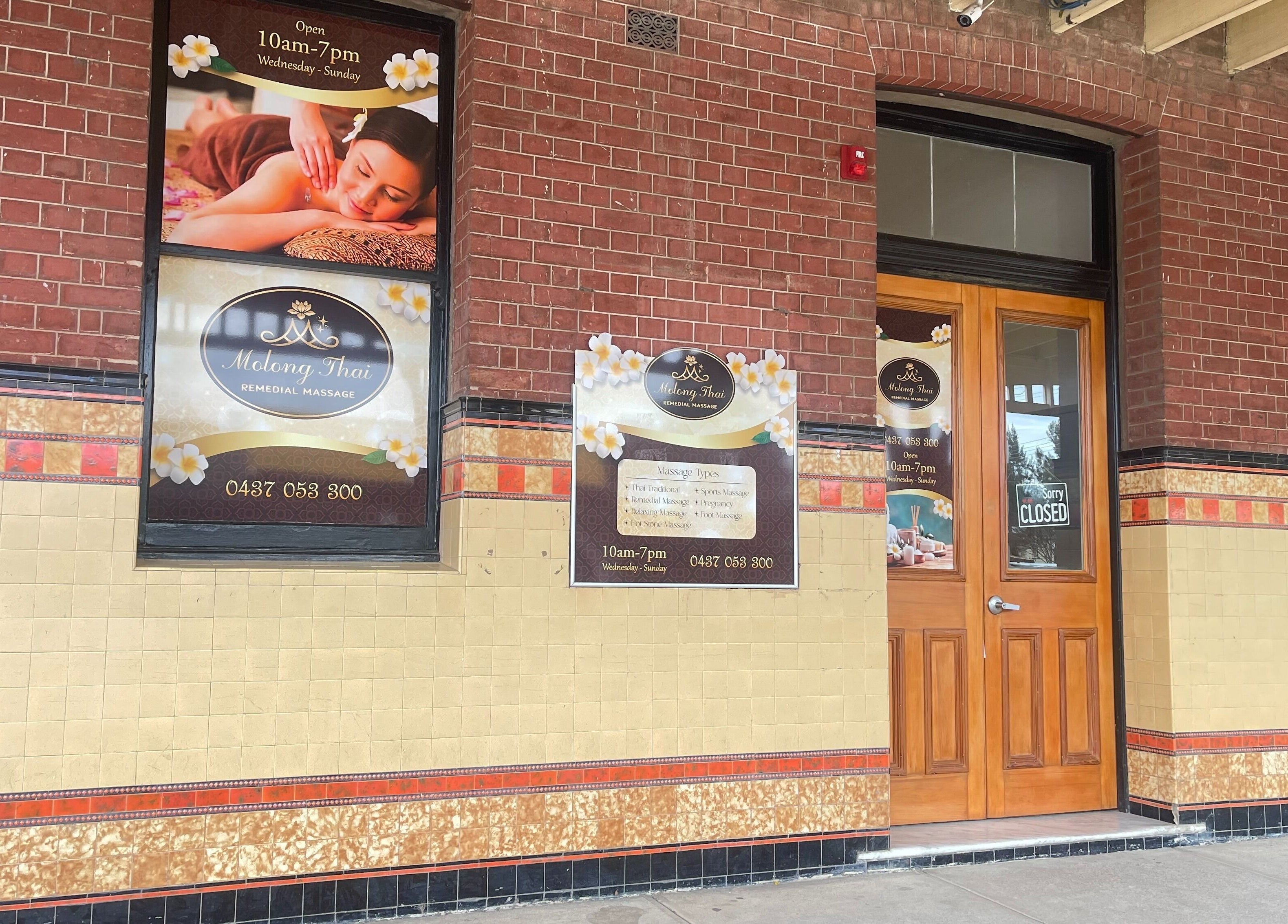 Entrance of Molong Thai Remedial Massage, with inviting signage in Molong, New South Wales, AU.