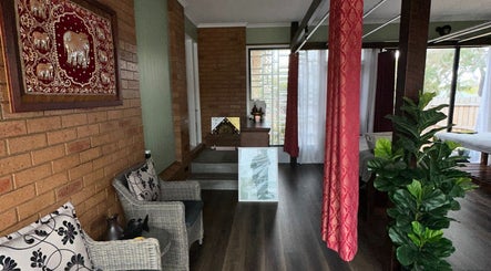 hình ảnh 3 của ZENZONE Massage & Wellness Studio