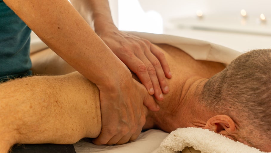 Masaje Californiano y Deep Tissue Sant Andreu imej 1