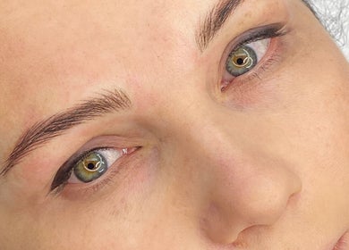 Close-up of eyebrows treated at Siiri Tabri Püsimeik ja ripsmed, Viimsi, Harju Maakond, EE, showcasing precision.