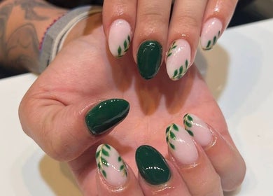 Elegant leaf nail art design at Madelyn Chicago Nail Spa, Chicago, Illinois, US.
