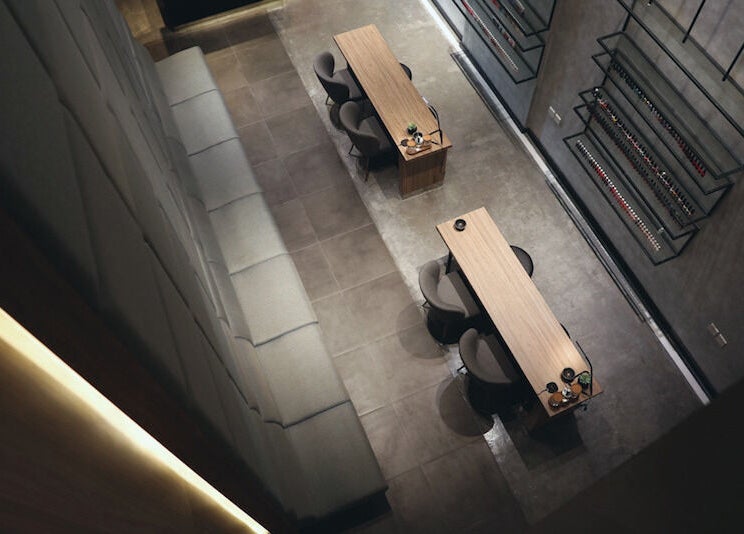 Modern and sleek interior of Beauty Box Nail Spa & Salon in Dhahran, SA featuring elegant seating and decor.