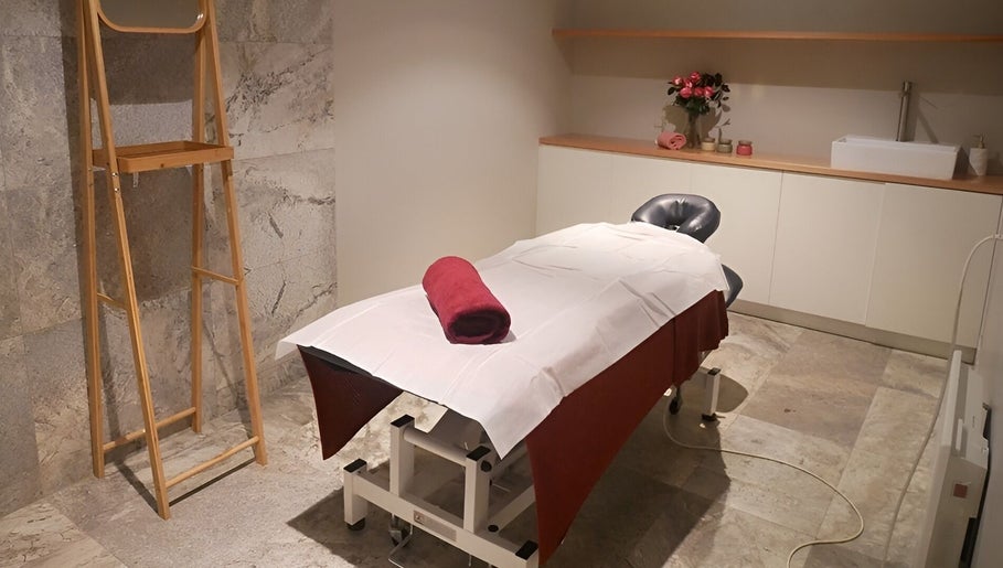 Baan Thai Massage and Day Spa Hobart image 1