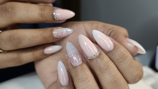 Island Nails