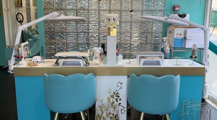 Маникюрный стол в Lisboa Beauty Service, Лиссабон, Португалия.