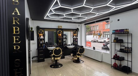 Barbershop GoldenHands