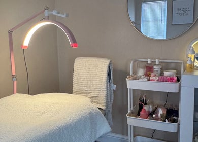 Comfortable treatment area at Baebeauty, Kidderminster, England, GB, showcasing cozy decor and professional tools.