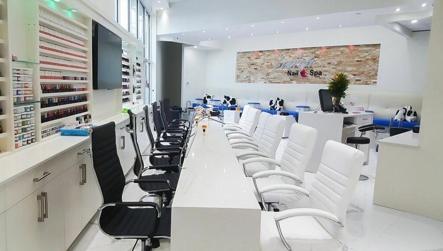 Lavish Nail & Spa Beacon Hills Location image 1