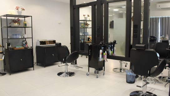 Aklel AlJamal Salon