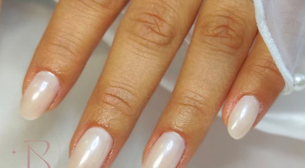 Bruna Silva - Aesthetic & Nails image 3