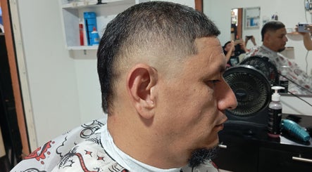 Unlimited_barber shop image 2