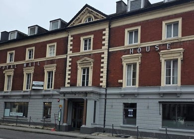 Elegant Touch Aesthetics in a classic building at Southampton, England, GB with a charming historical facade.