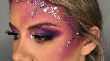 Elegant Edge Beauty WA, bilde 3