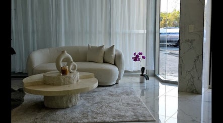 Immagine 3, Bare Elegance Laser Clinic