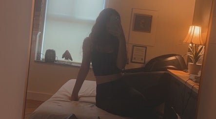 Immagine 2, Amoré Massage & Wellness