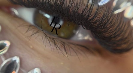 ER PRESTIGE LASHES