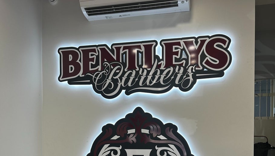 Bentleys Barbers 1paveikslėlis